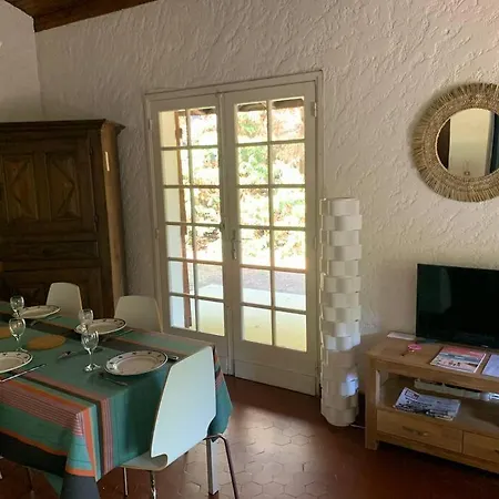 Belle Maison Familiale Independante Avec Jardin. Holiday home Vielle-Saint-Girons